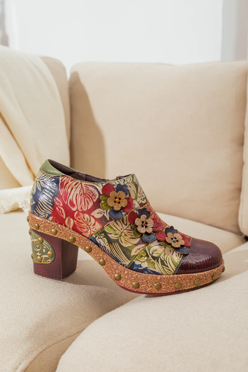 SOFFIA | FLORAL APPLIQUED LEATHER LOAFER - Image 9
