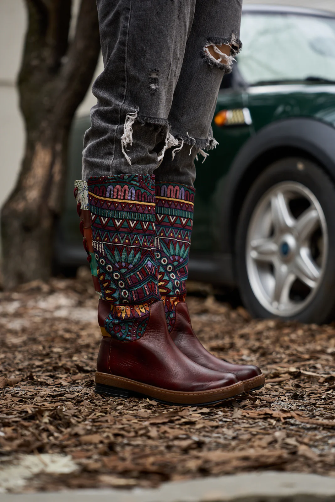 Soffia | Folks Ethnic Embroidery Leather Knee-High Boots - Image 3