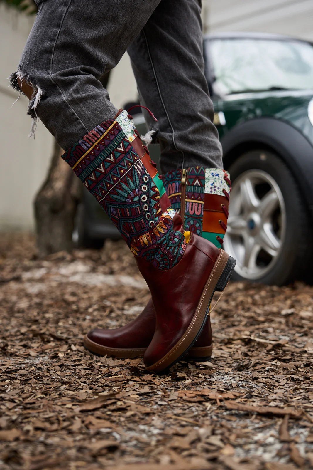 Soffia | Folks Ethnic Embroidery Leather Knee-High Boots - Image 4