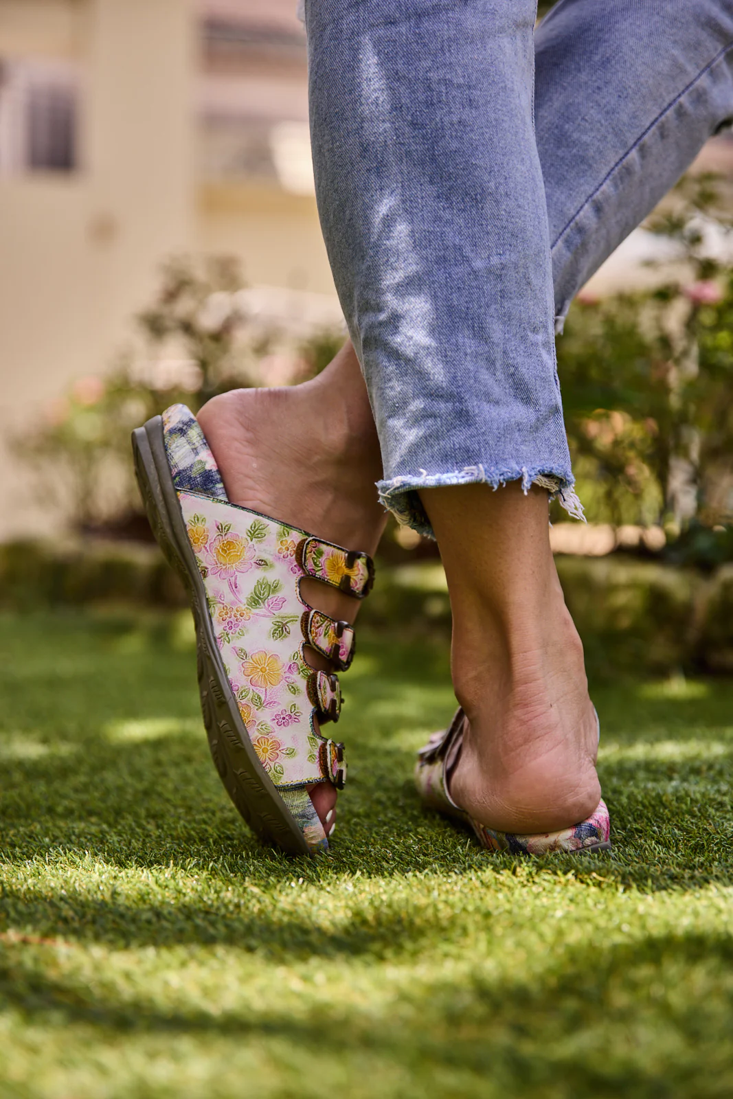 Soffia | Garden Bliss Floral Leather Footbed Sandals - Image 10