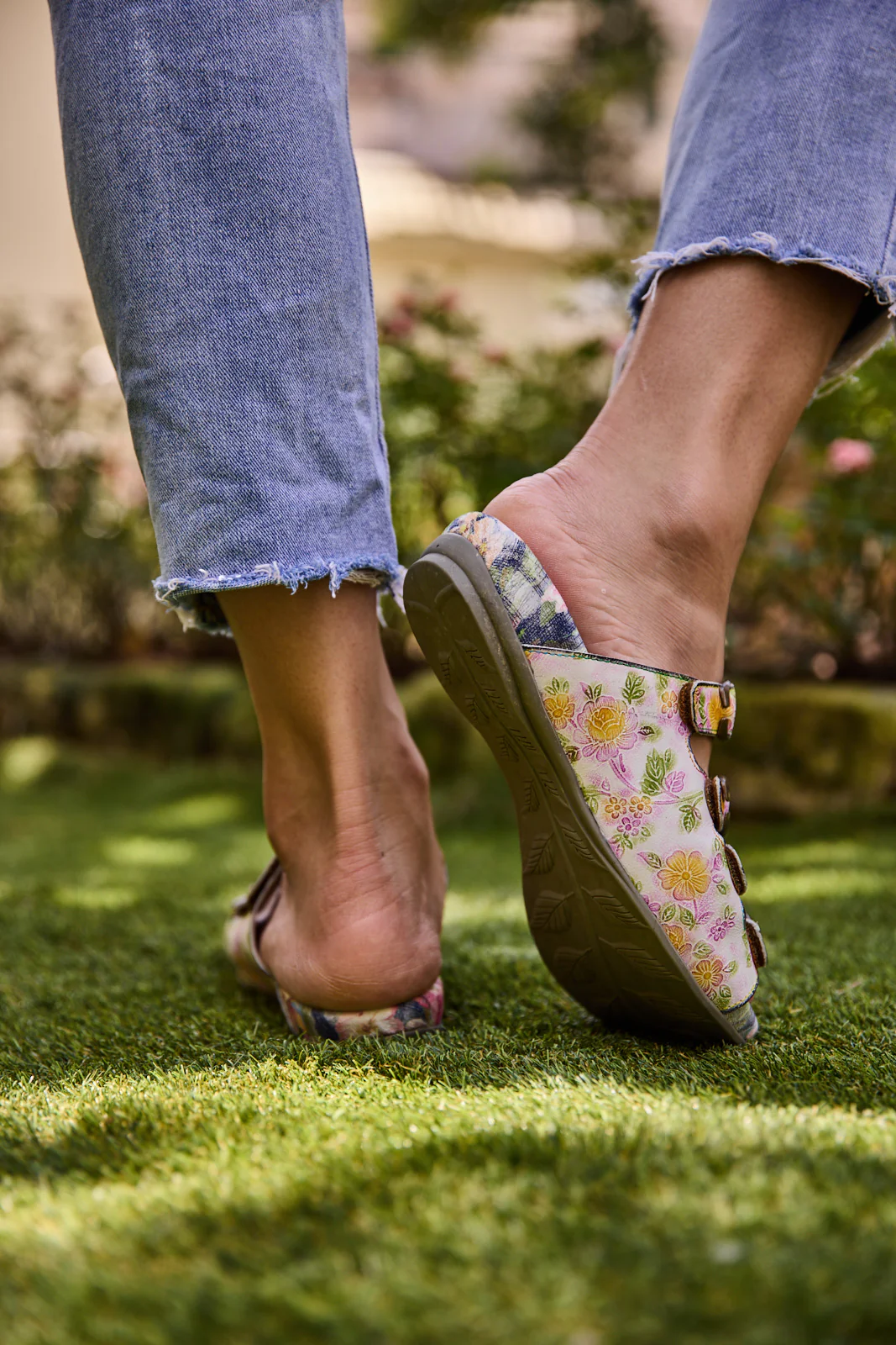 Soffia | Garden Bliss Floral Leather Footbed Sandals - Image 11