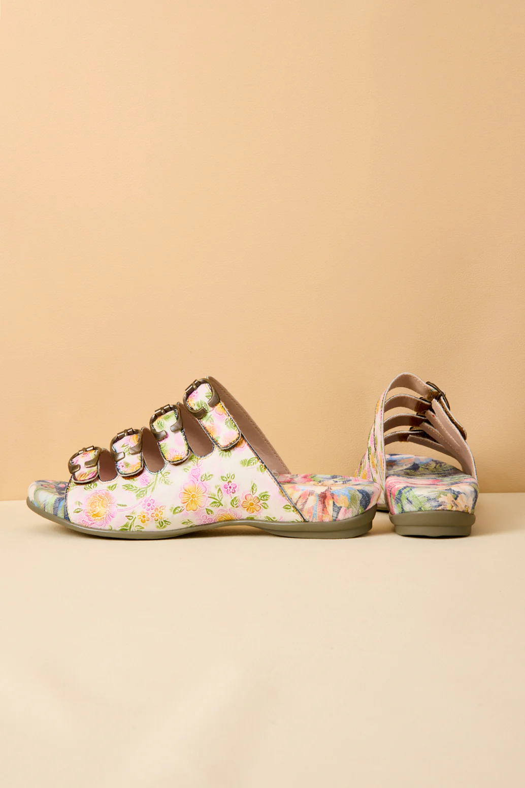 Soffia | Garden Bliss Floral Leather Footbed Sandals - Image 4
