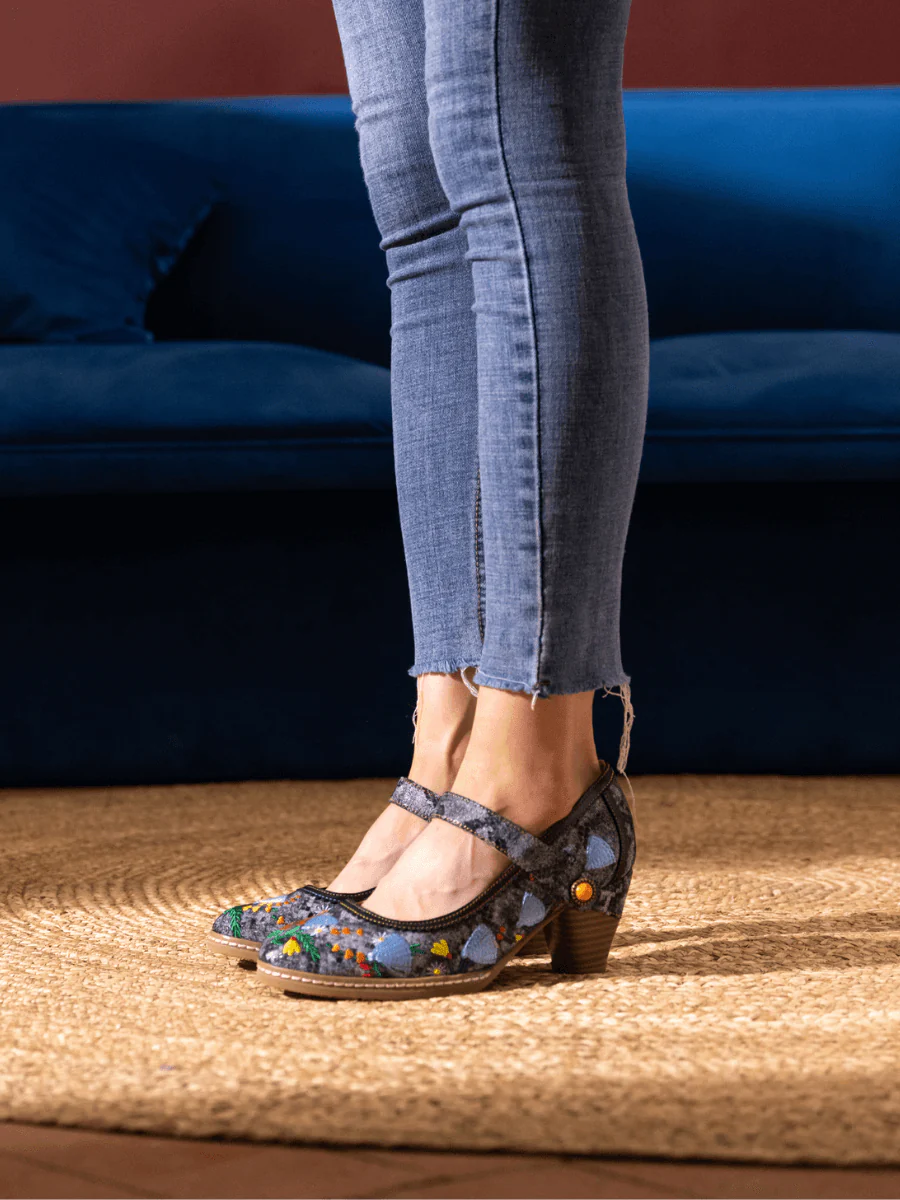 SOFFIA | GEORGINA FLORAL LEATHER PUMP - Image 3