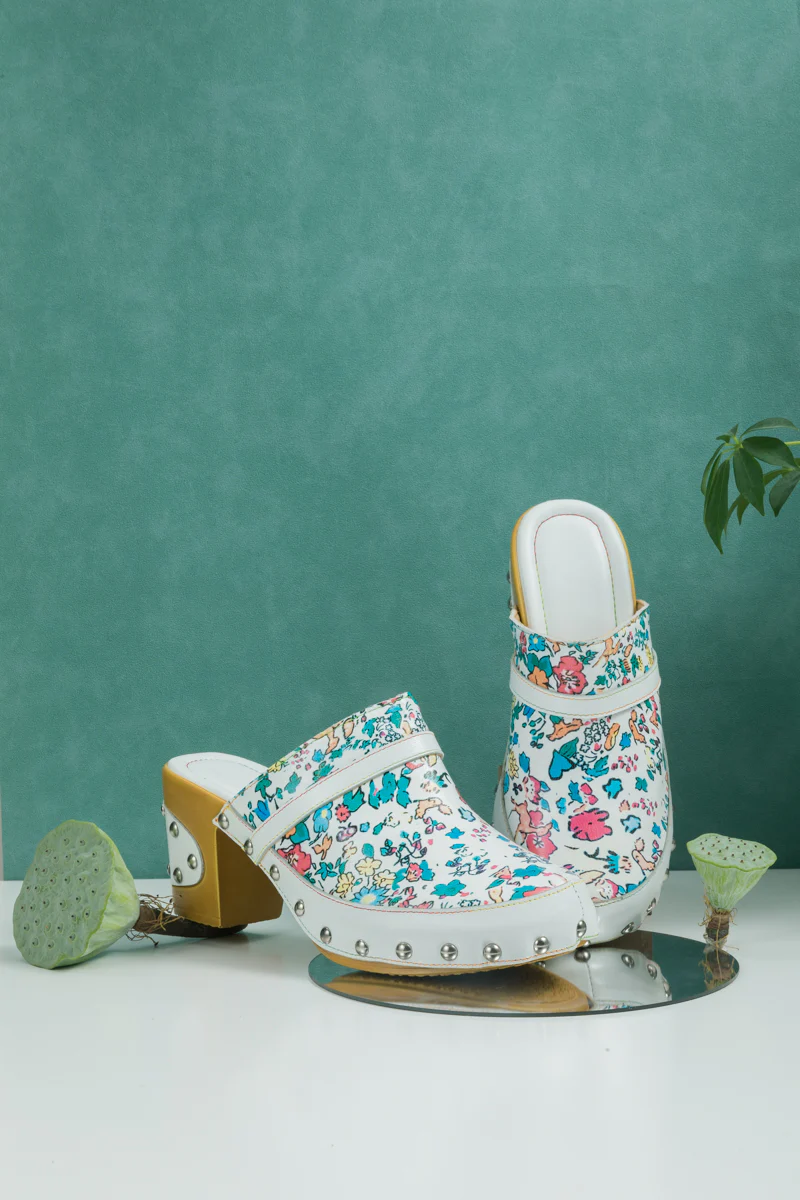 SOFFIA | GRAFFITI FLORAL PATTERNED LEATHER CLOG WHITE - Image 6