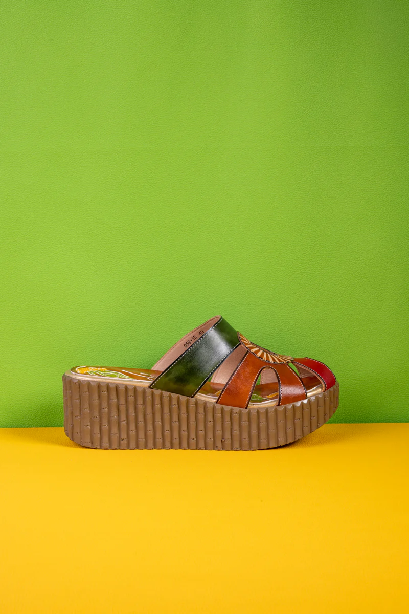Soffia | Helcionella Cut-Out Leather Clog - Image 4