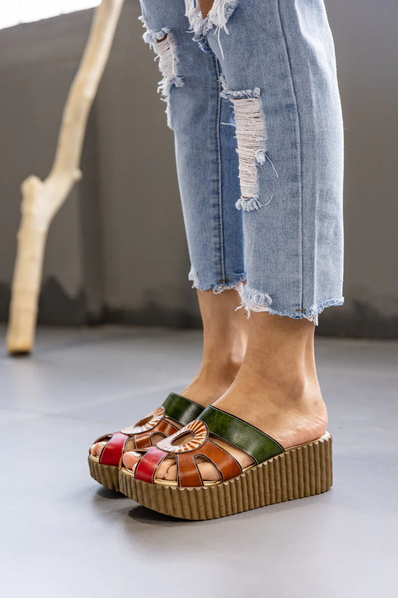 Soffia | Helcionella Cut-Out Leather Clog - Image 6