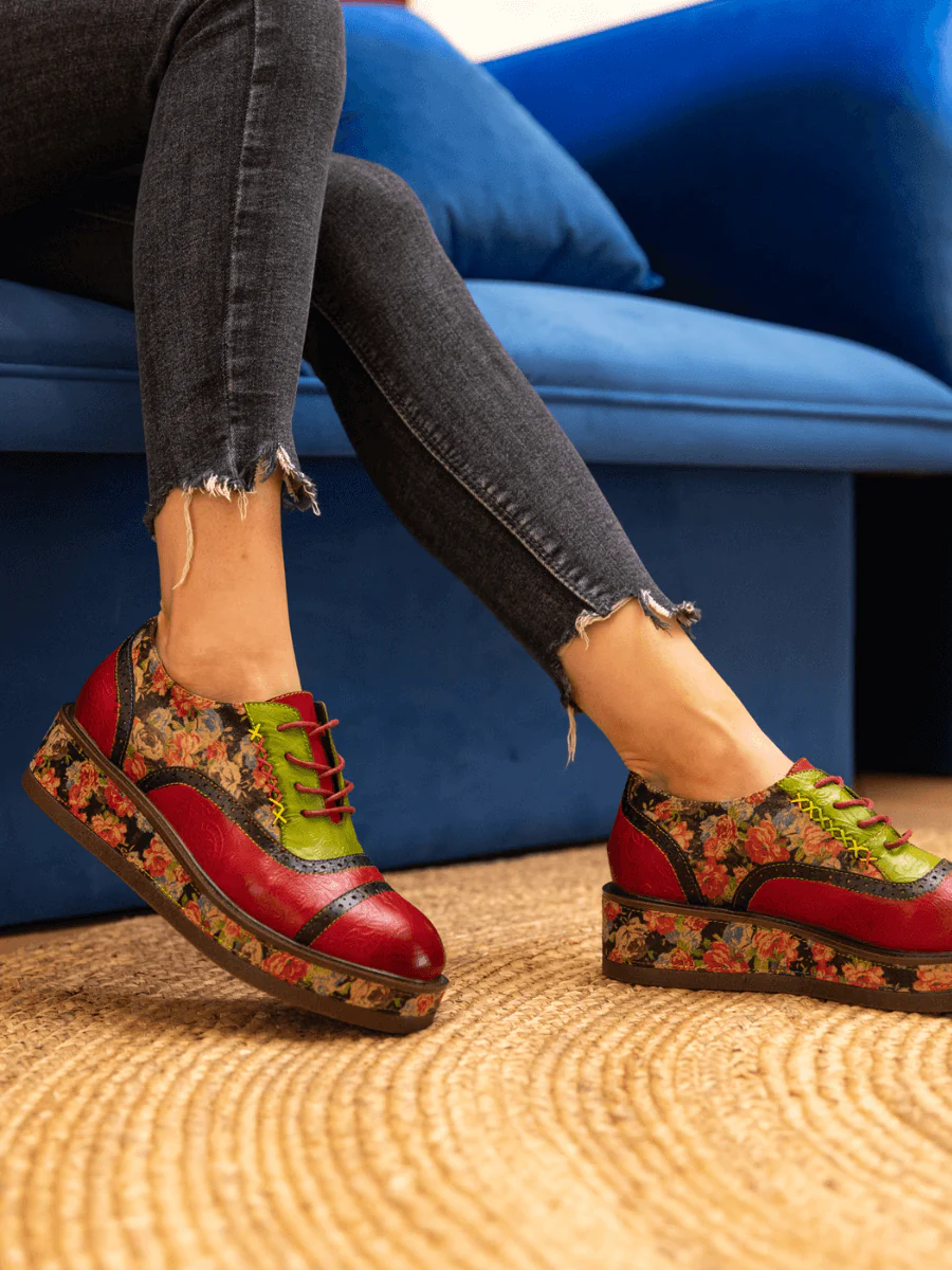SOFFIA | JANIE FLORAL EMBOSSED LEATHER PLATFORM OXFORD - Image 4