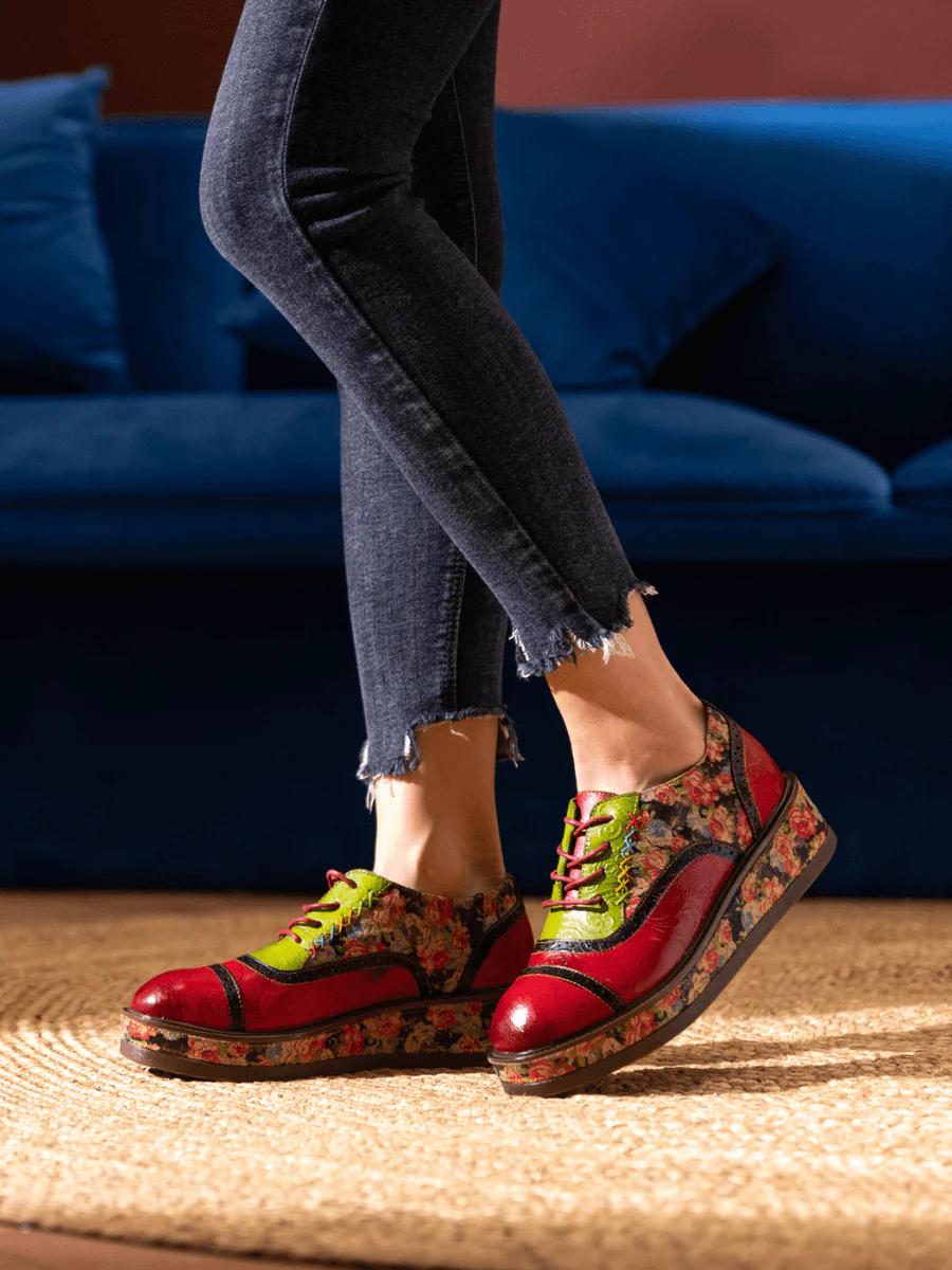 SOFFIA | JANIE FLORAL EMBOSSED LEATHER PLATFORM OXFORD - Image 6