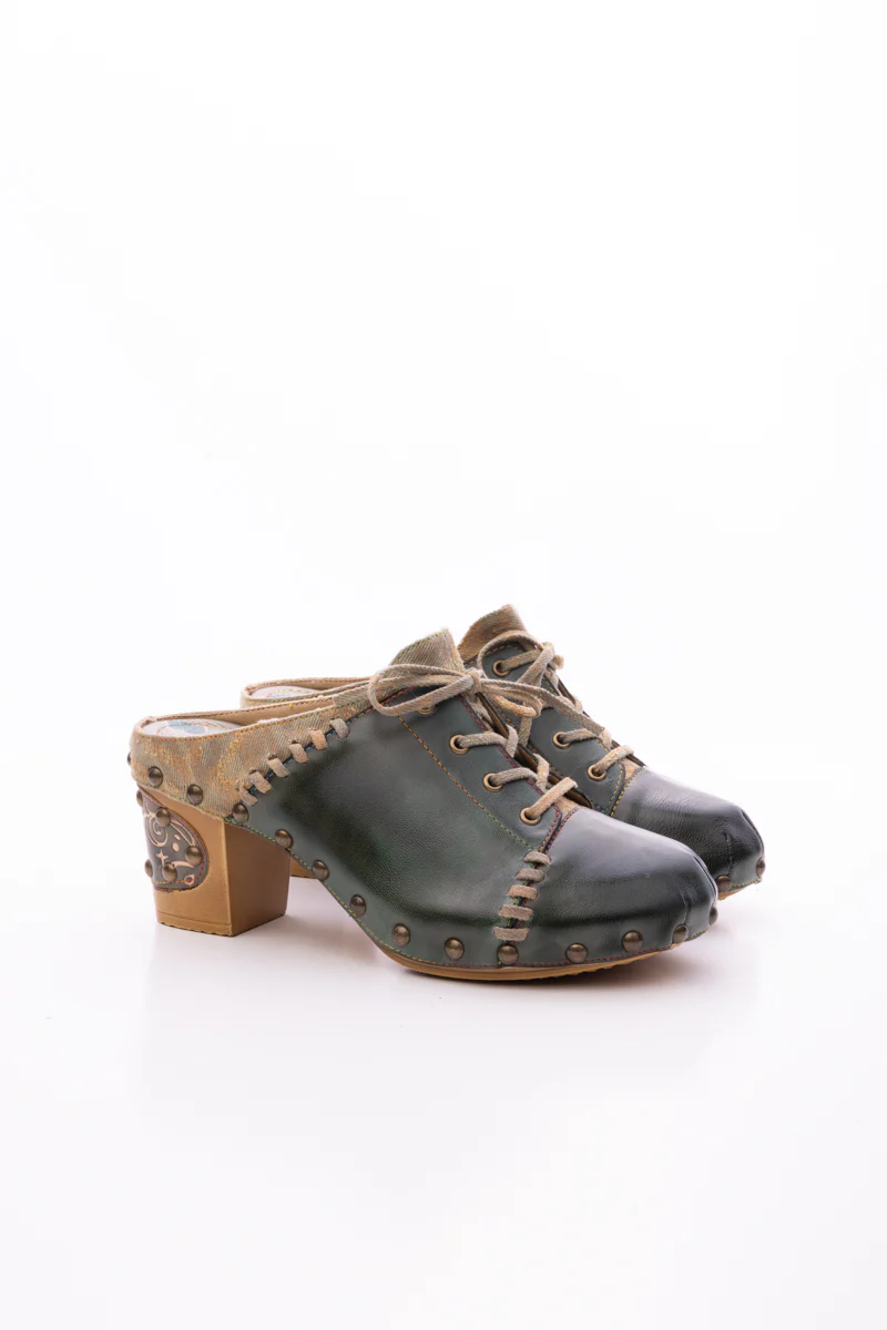 SOFFIA | KAIRO STUDDED STITCH LEATHER CLOG - Image 10