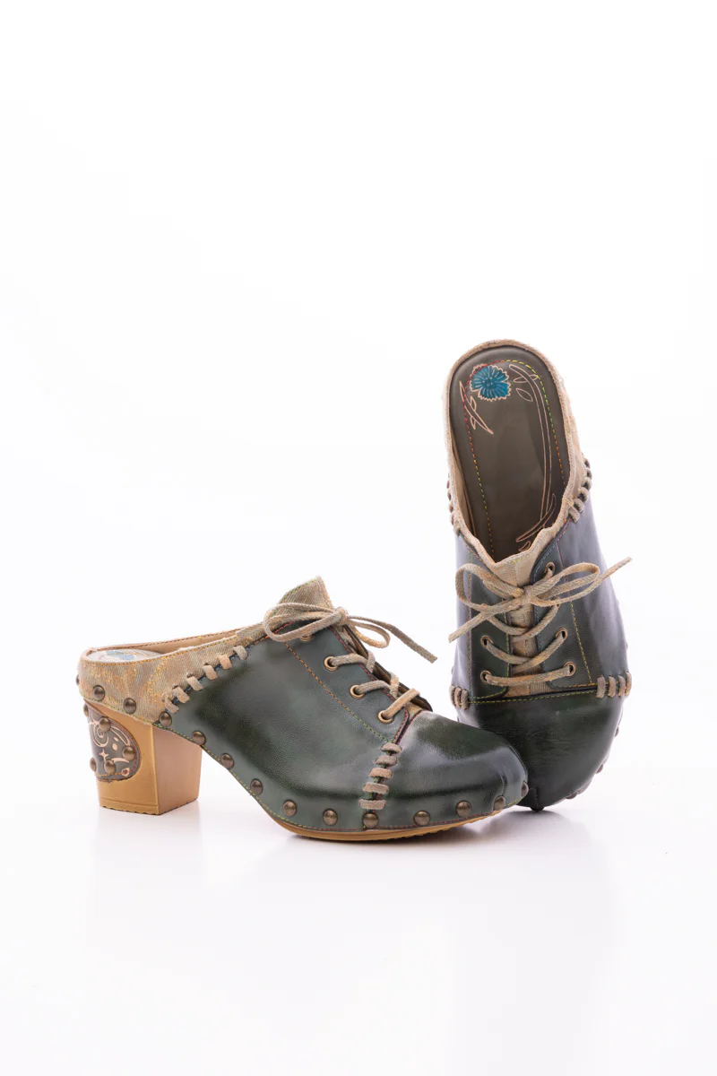 SOFFIA | KAIRO STUDDED STITCH LEATHER CLOG - Image 11