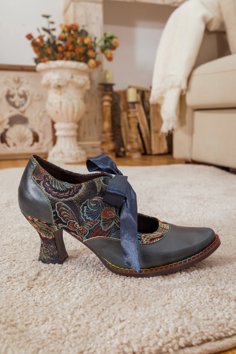SOFFIA | LACE BOW NAVY LEATHER MARY JANE PUMP - Image 9
