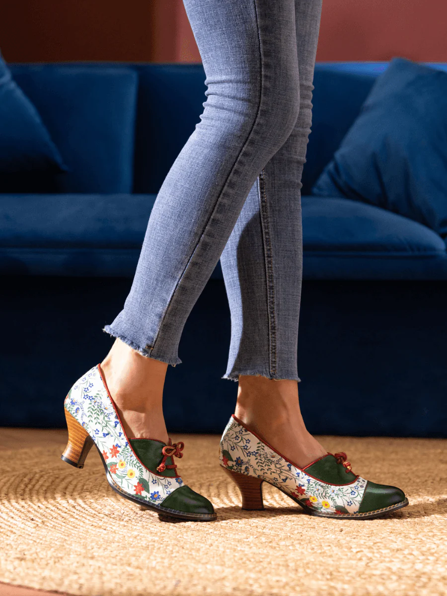SOFFIA | LILY FLORAL KITTEN HEEL LEATHER PUMP - Image 5