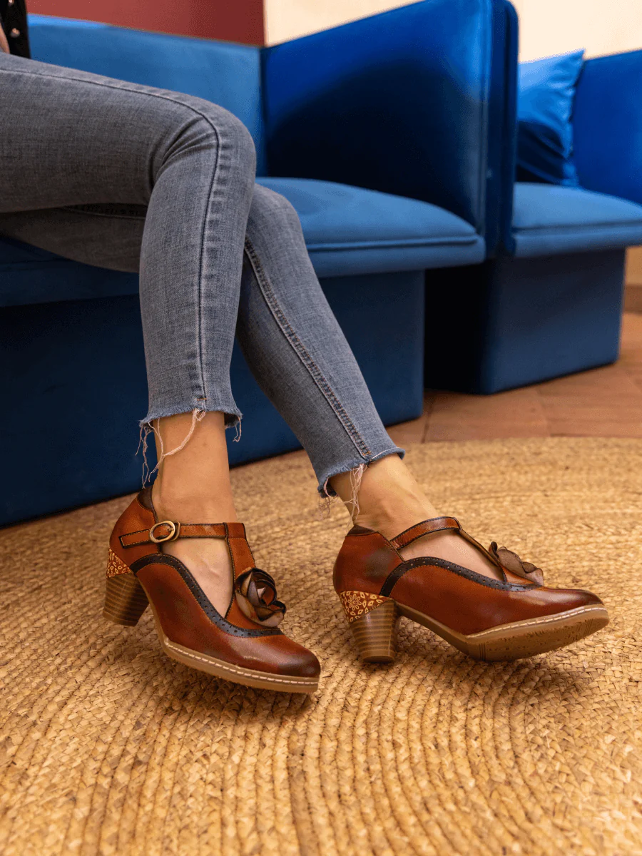 SOFFIA | MEET ME UNDER ROSE LEATHER T-STRAP SANDAL - Image 2