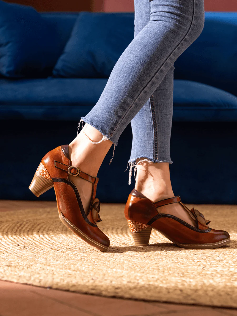 SOFFIA | MEET ME UNDER ROSE LEATHER T-STRAP SANDAL - Image 7