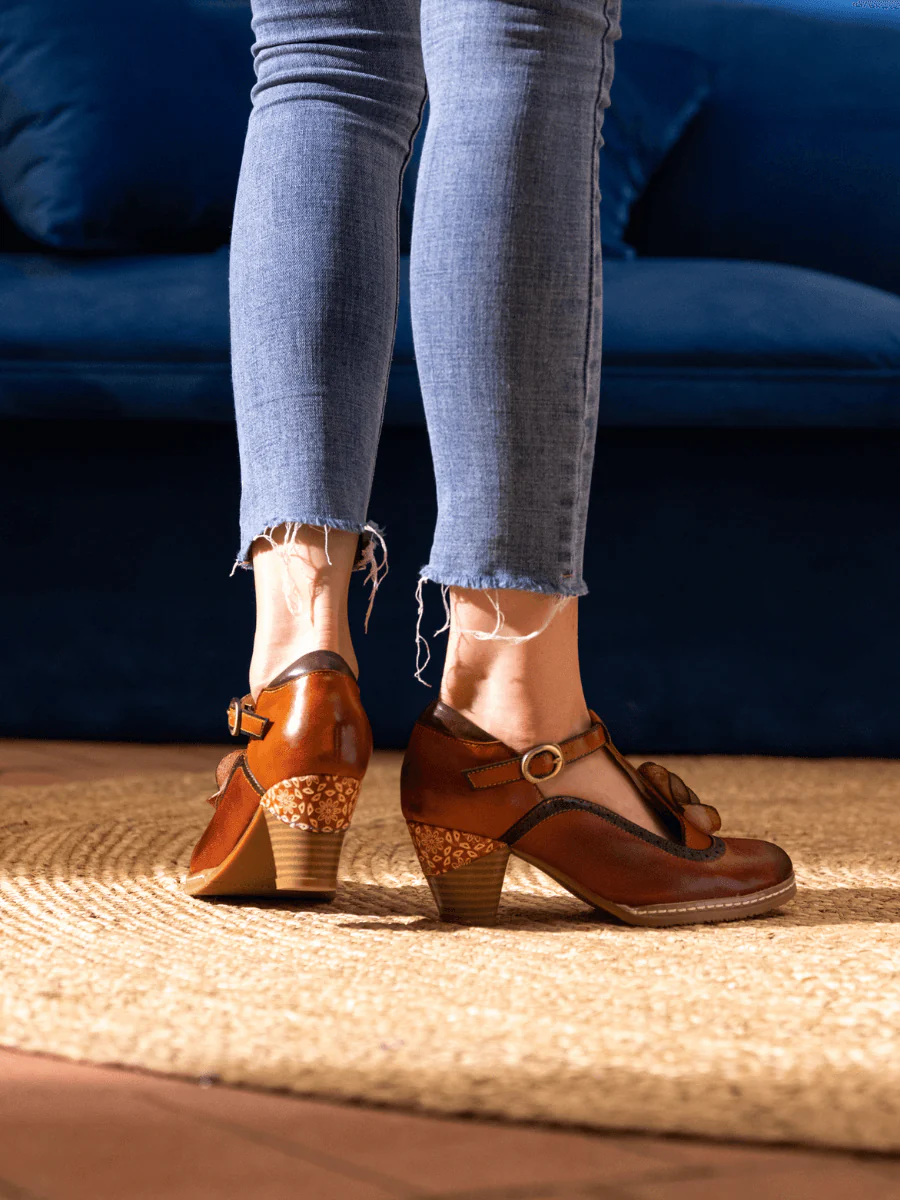 SOFFIA | MEET ME UNDER ROSE LEATHER T-STRAP SANDAL - Image 8