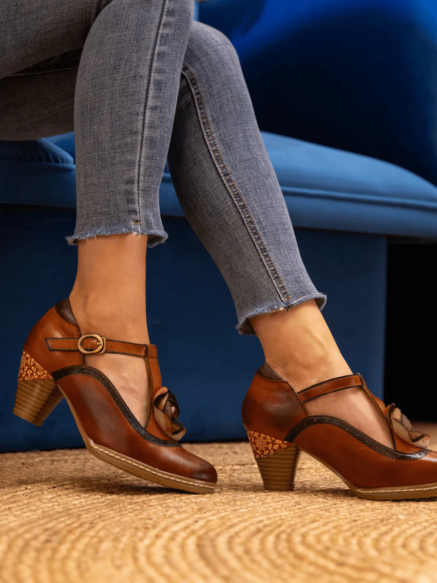 SOFFIA | MEET ME UNDER ROSE LEATHER T-STRAP SANDAL - Image 9