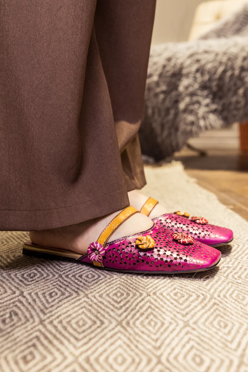 SOFFIA | Perforated Floral Appliqued Leather Sandal - Purple - Image 5