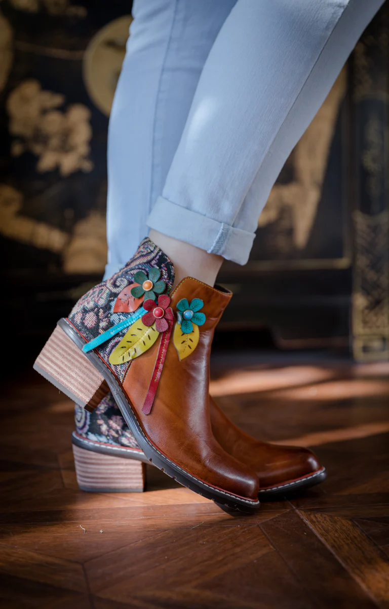 SOFFIA | PETAL APPLIQUE LEATHER ANKLE BOOT - Image 3