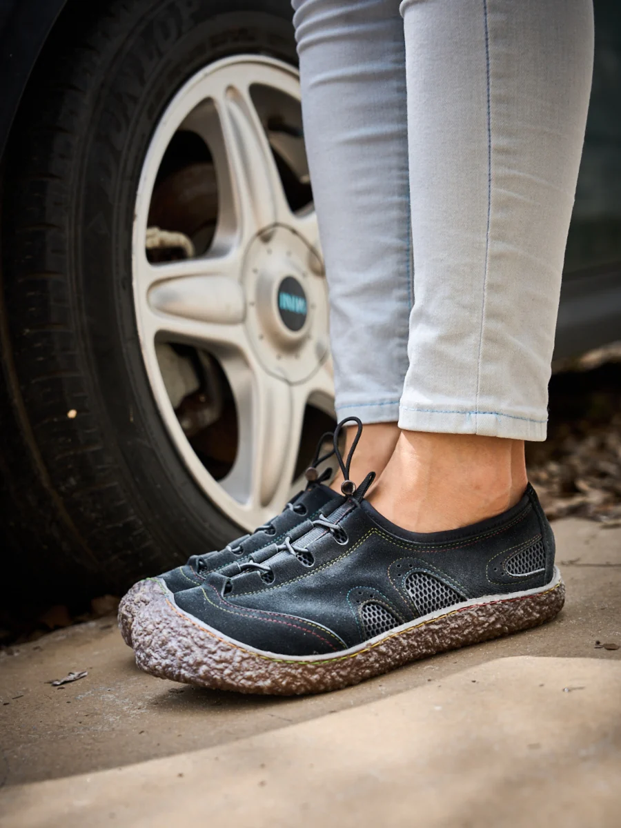 Soffia | Right On Road Leather Outdoor Sneaker - Image 2
