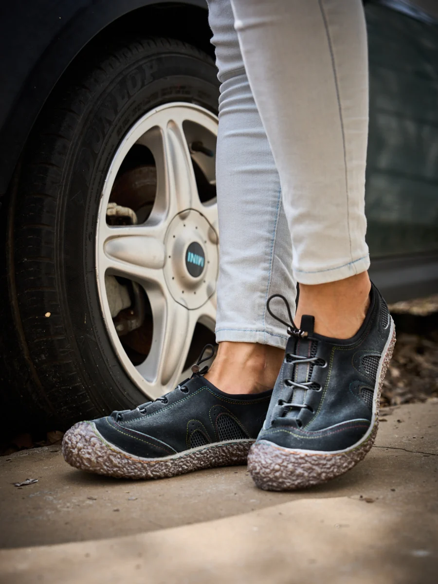Soffia | Right On Road Leather Outdoor Sneaker - Image 3