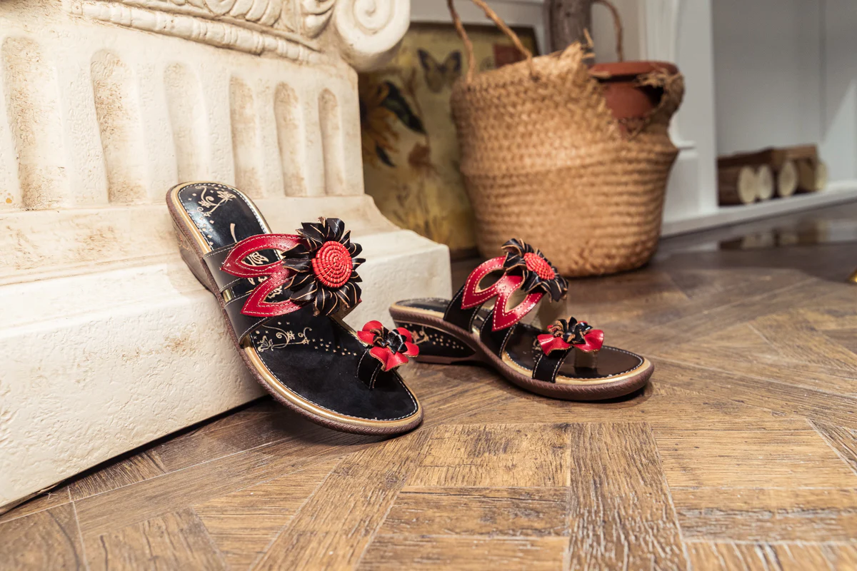 SOFFIA | Genuine Leather Ring Toe Floral Appliqued Flat Flip Flop Sandals - Black - Image 10