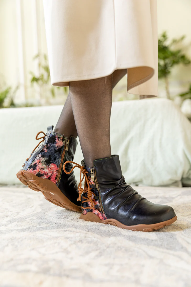 SOFFIA | RUCHED BLACK LEATHER COMBAT BOOT - Image 8