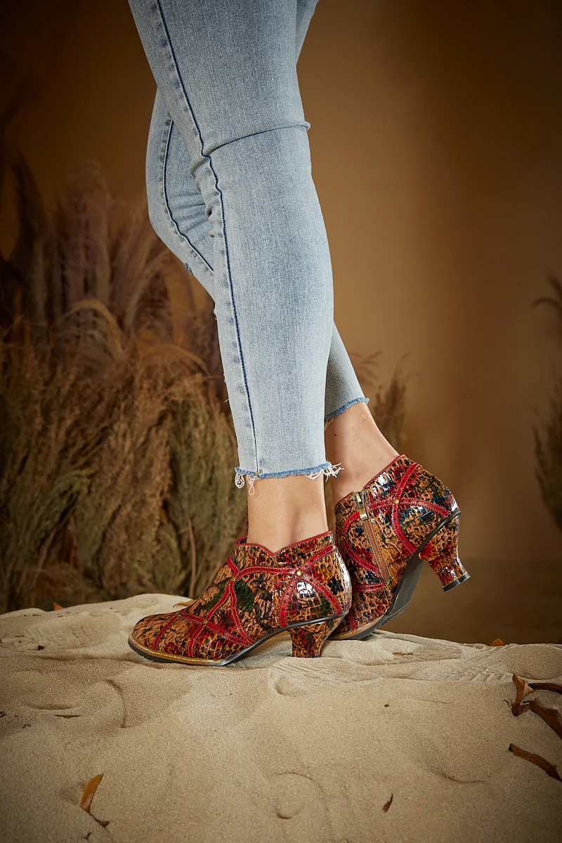 Soffia | Samara Croc Pattern Low Ankle Leather Boots - Image 5