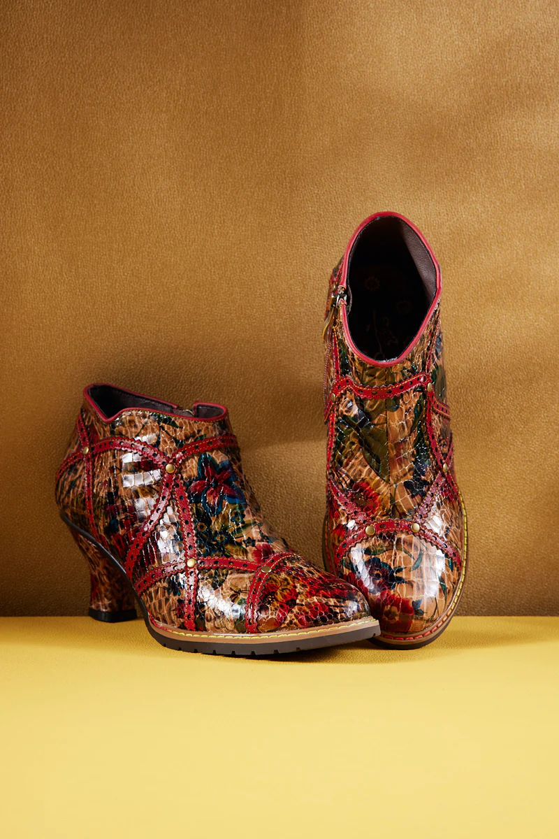 Soffia | Samara Croc Pattern Low Ankle Leather Boots - Image 9