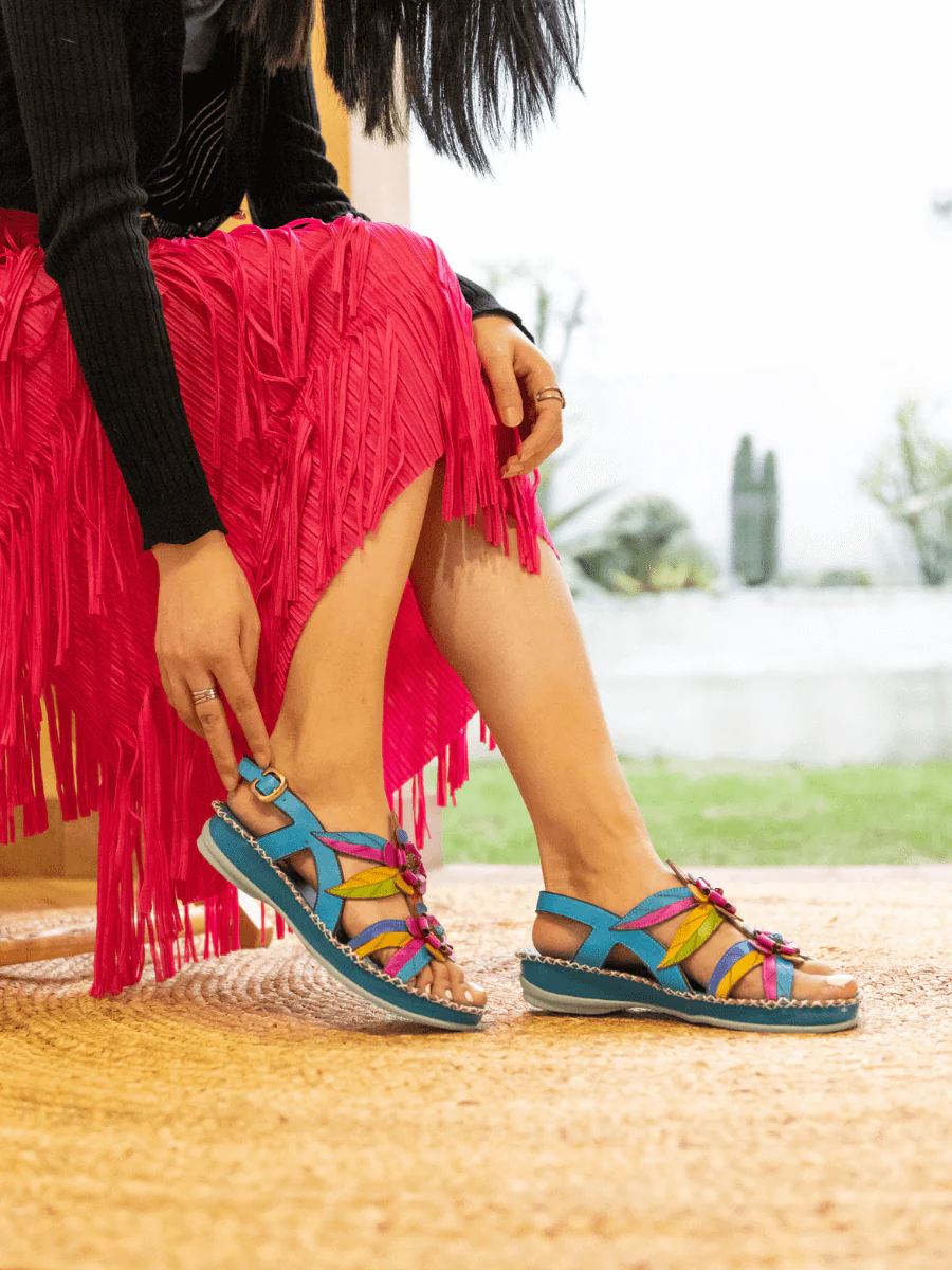 SOFFIA | SKYLAR BLOSSOM APPLIQUE LEATHER SLINGBACK SANDAL - Image 10