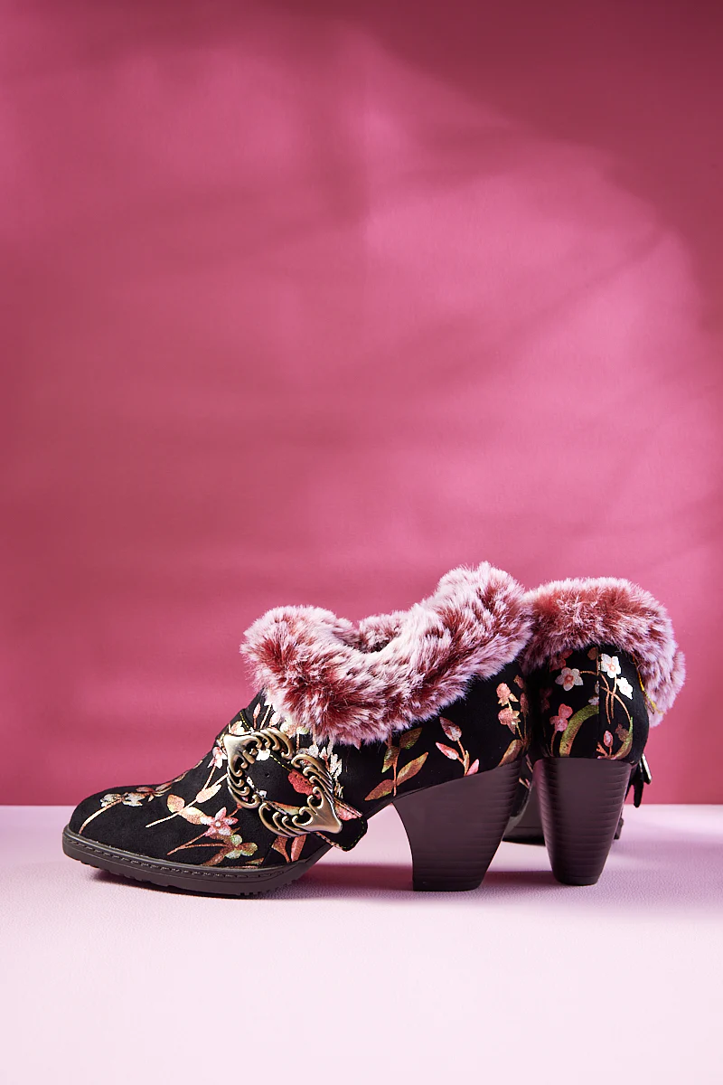 Soffia | Thalia Lily Blossom Leather Low Ankle Boots - Pink - Image 4