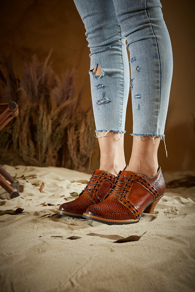 Soffia | Veronika Crack Patterned Leather Oxford - Image 4