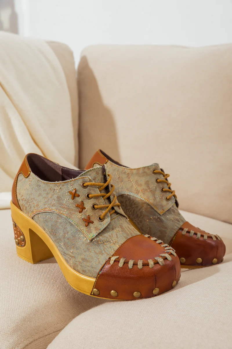 SOFFIA | WHIP-STITCH LEATHER CANVAS PUMP - Image 9