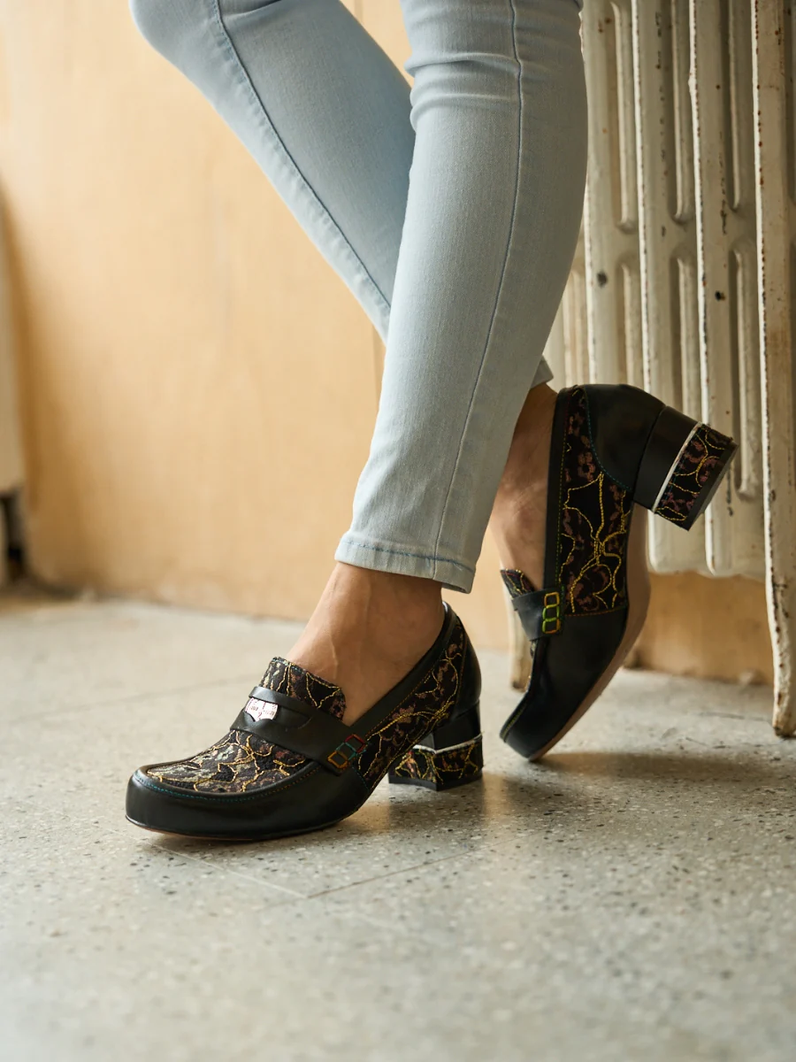 Soffia | Winny Jacquard Leather Loafer - Image 12