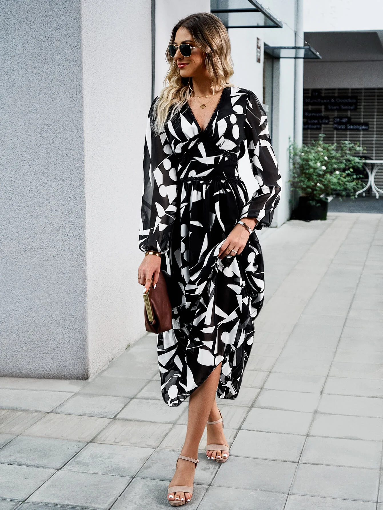 Sunset Drinks Geometry Midi Dress - Black - Image 2