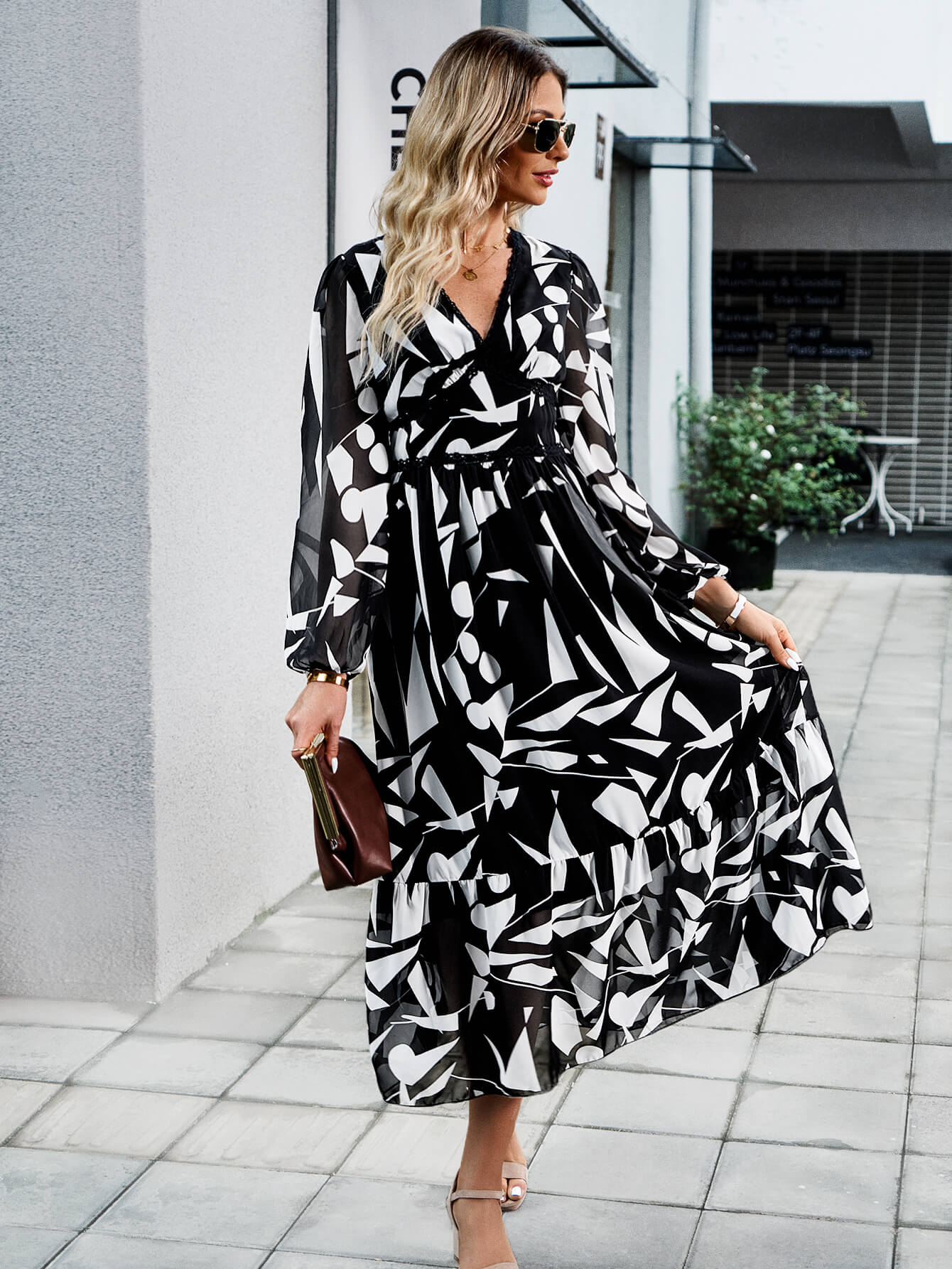 Sunset Drinks Geometry Midi Dress - Black - Image 3