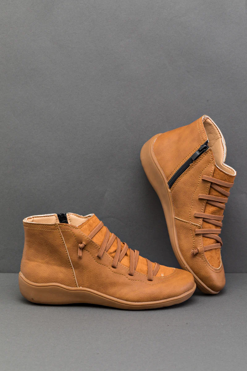 Vintage Ankle Boots - EN BLOOM - Image 3