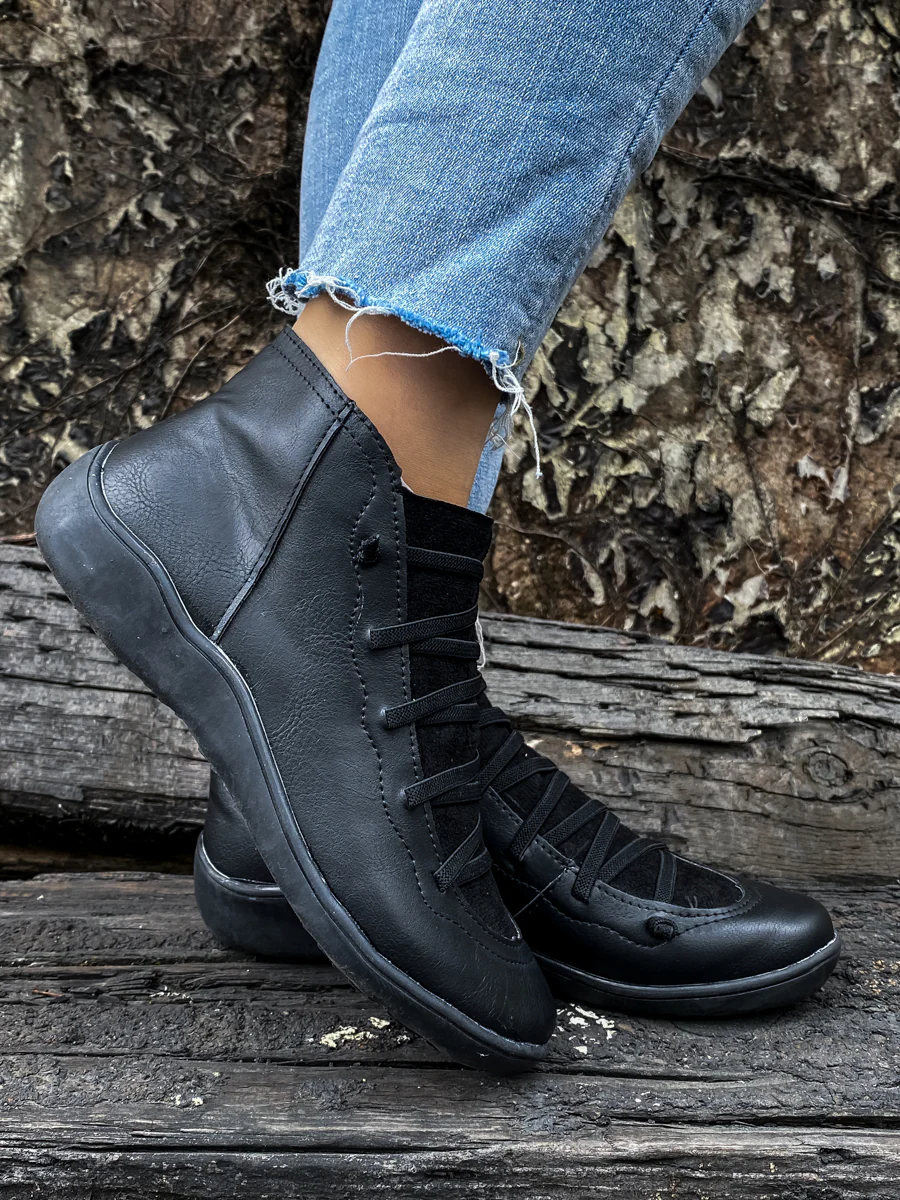 Vintage Ankle Boots - EN BLOOM - Image 5