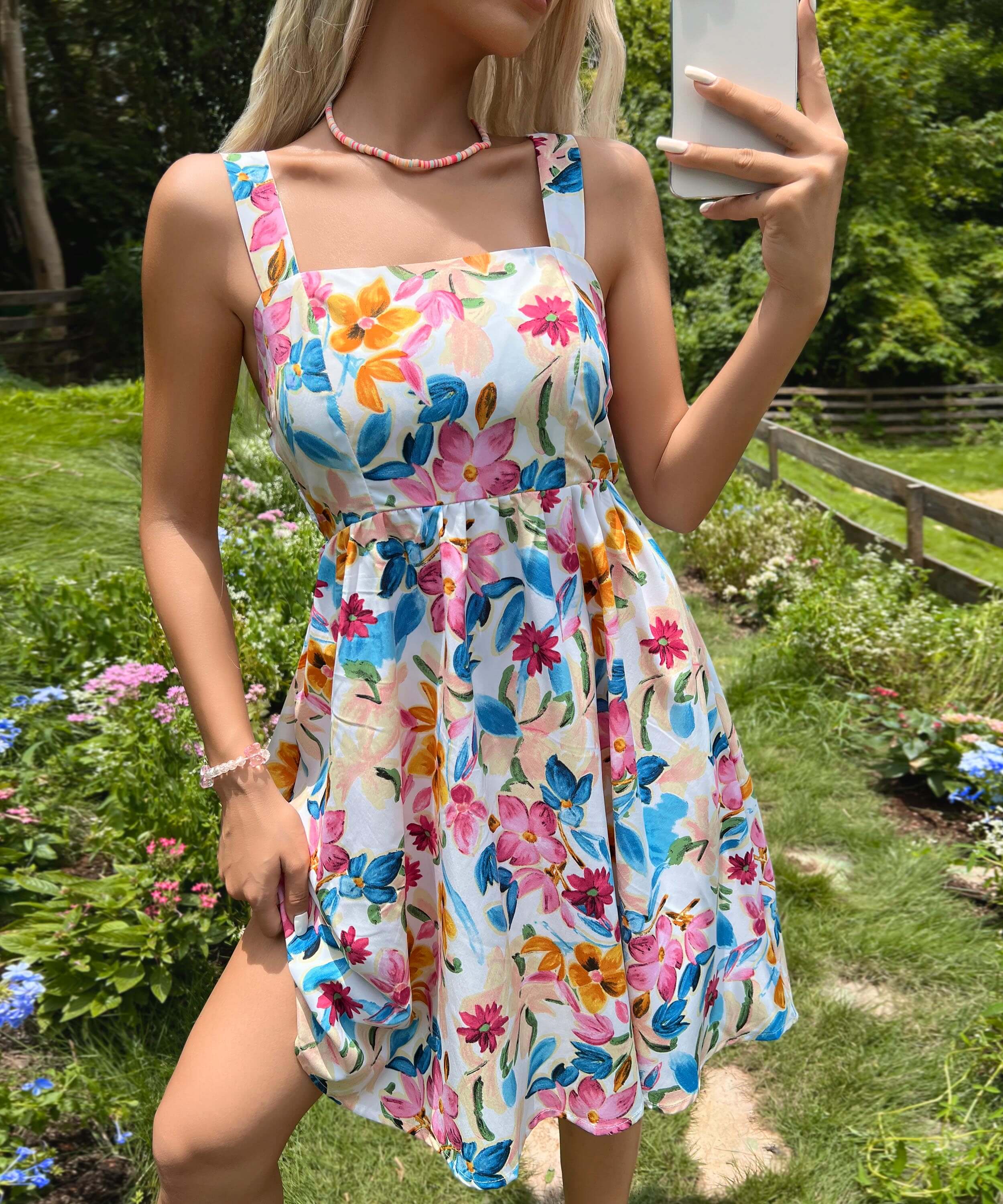 Willa Floral Midi Dress - White - Image 2
