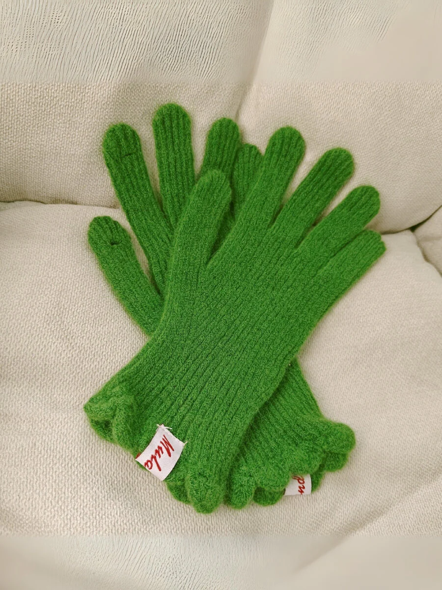 Wool Blend Curve Seam Knit Mittens - Image 6