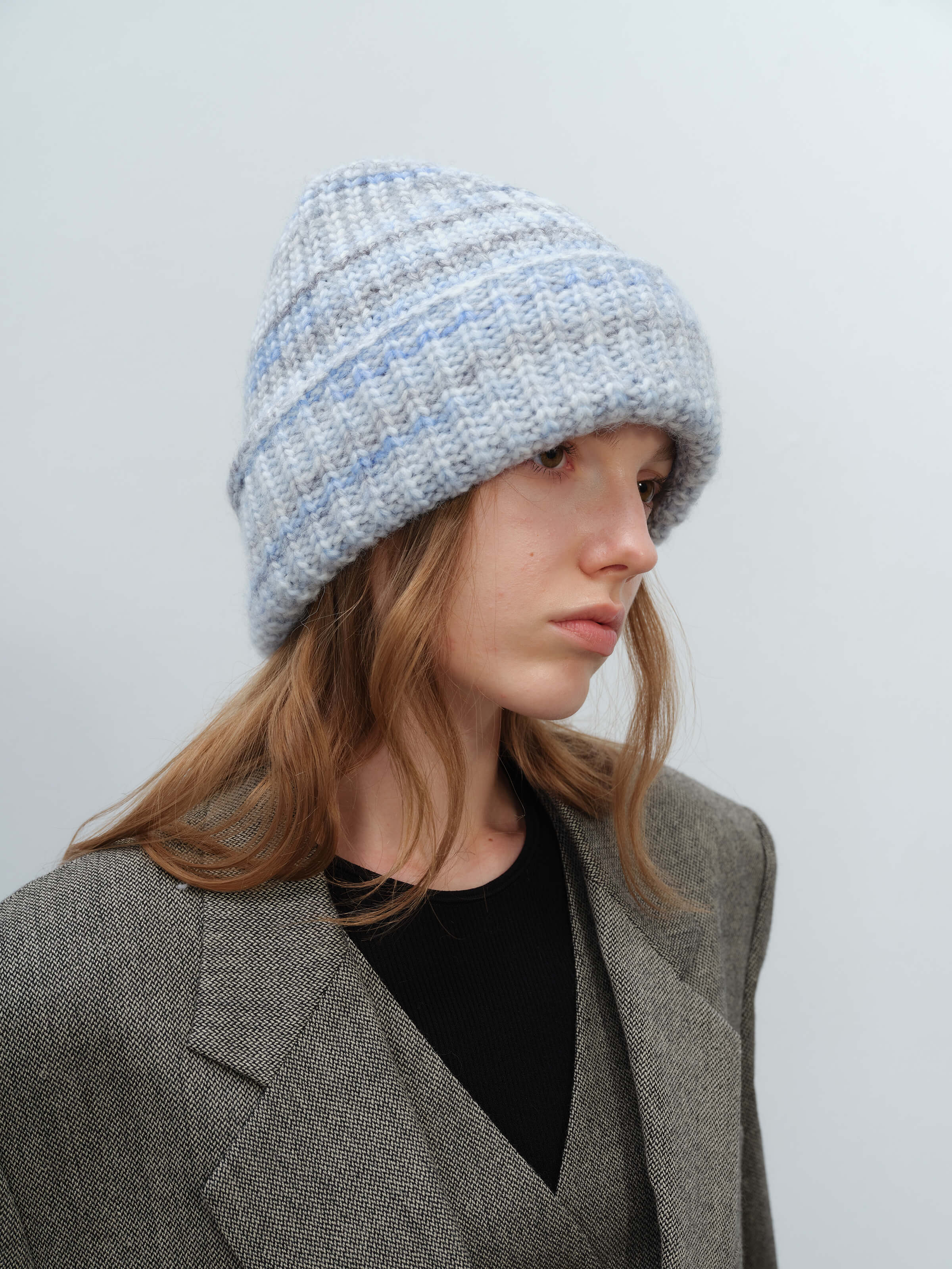 Wool Blend Gradient Knit Beanie - Blue - Image 4